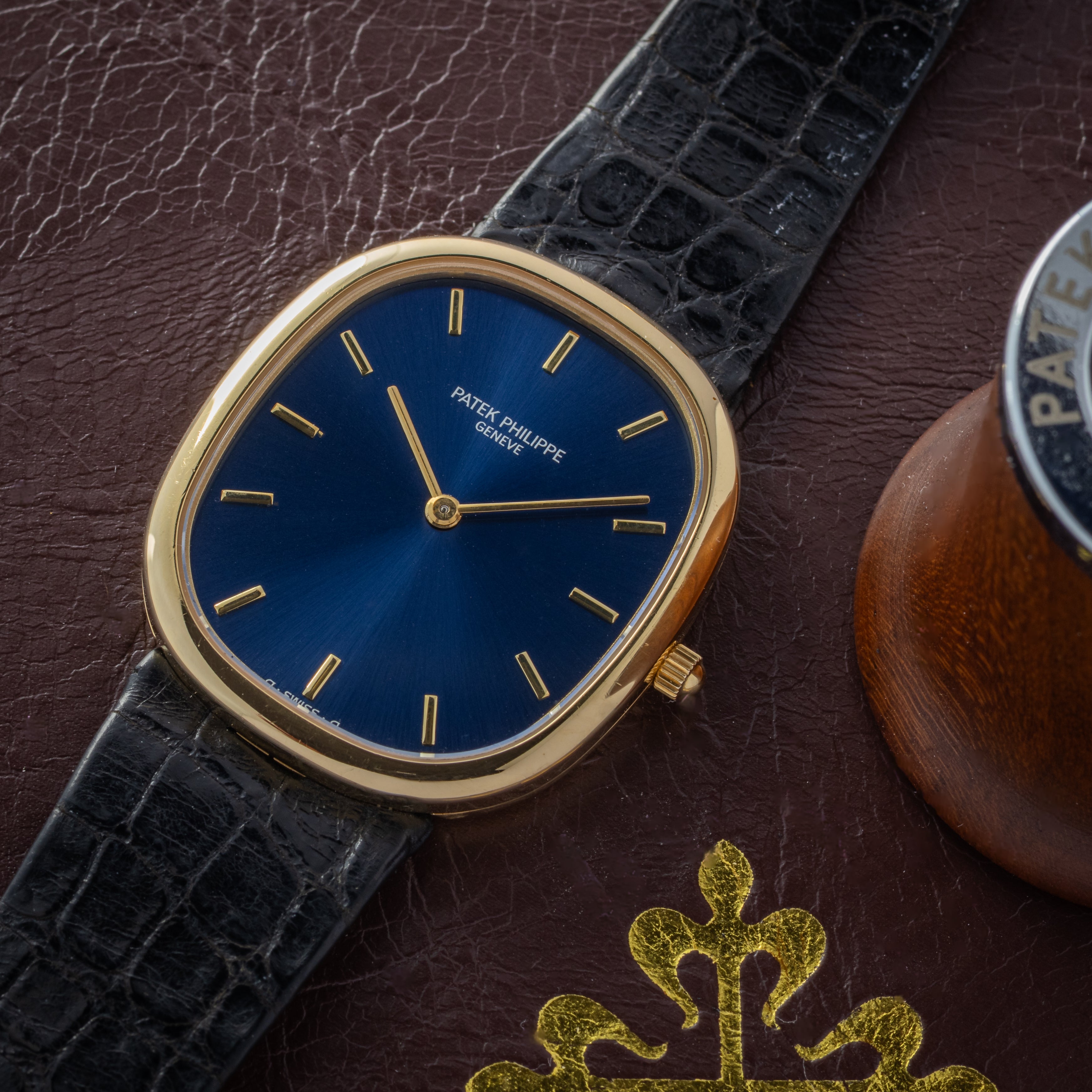 Patek - 3738J - 1970-1975 <br>Sigma Dial