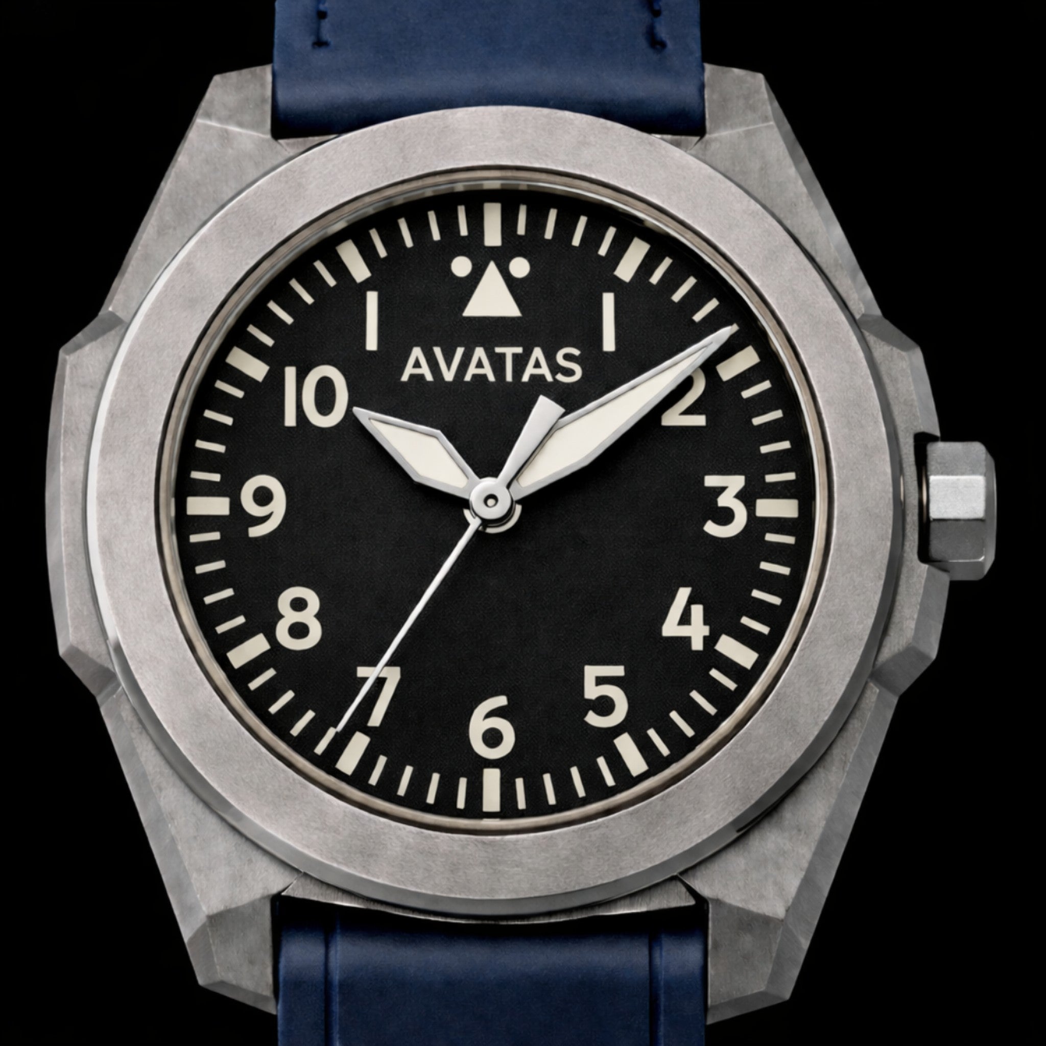 ΛVΛTΛS Pilot <br>Legible. Reliable. Commanding.