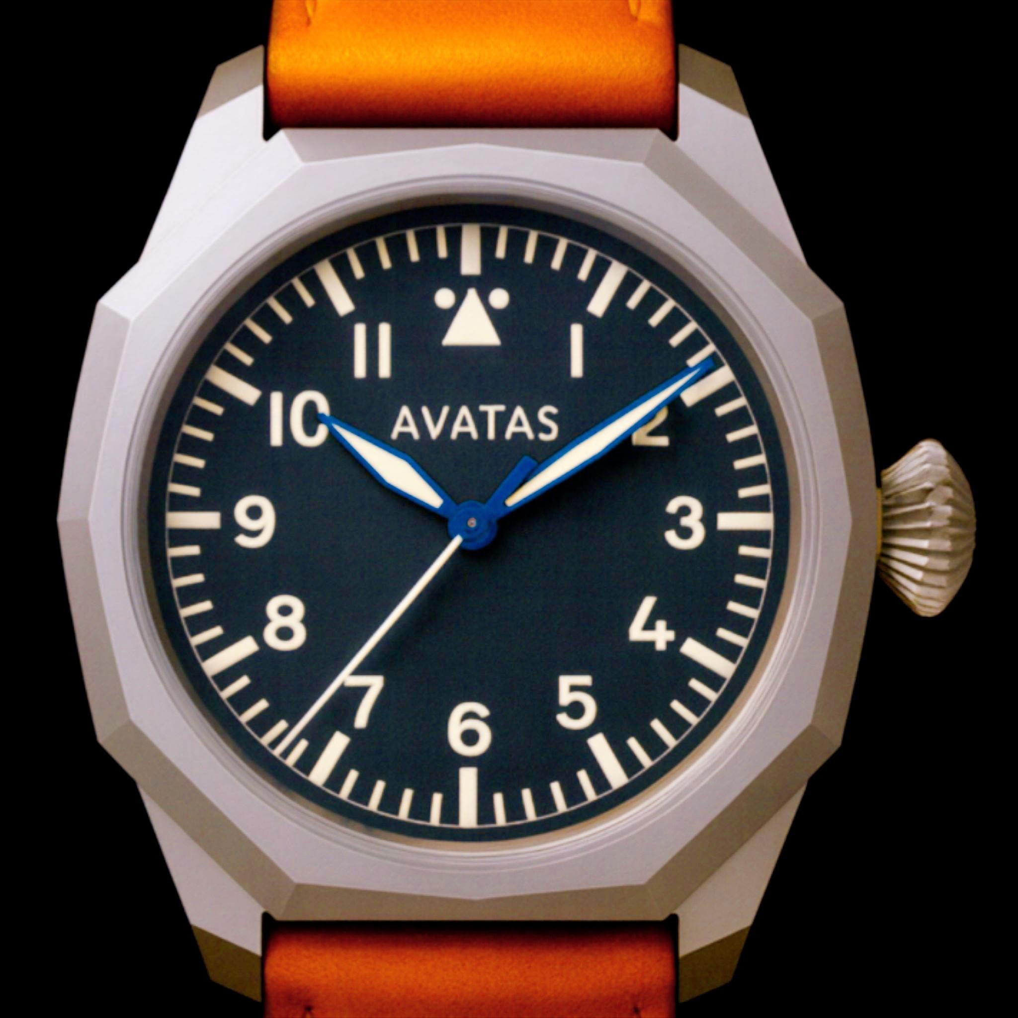 Piloto ΛVΛTΛS - Legible. Fiable. Imponente.