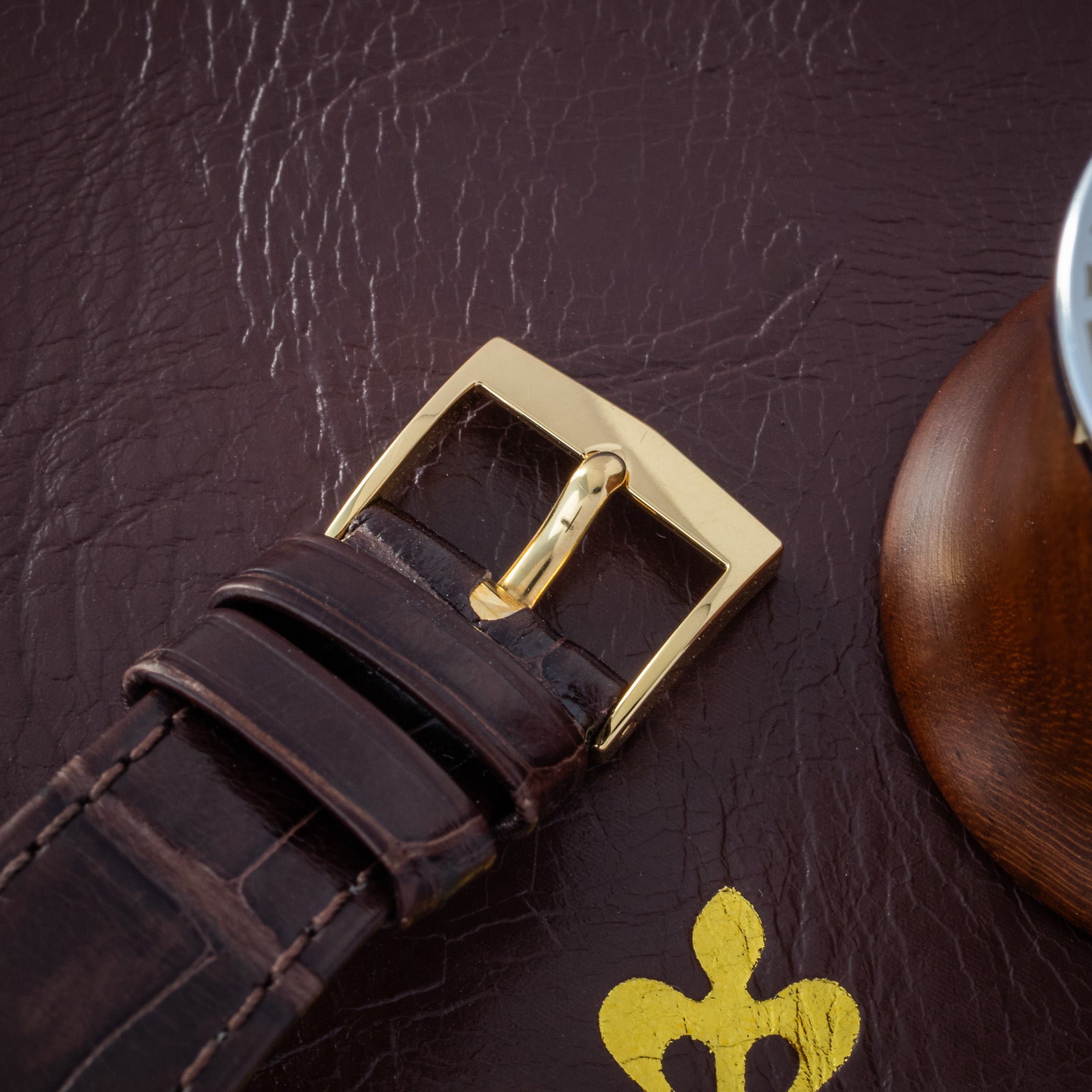 Patek -  2526J - 1954 <br>First Series - Engraved Caseback <br>Extract