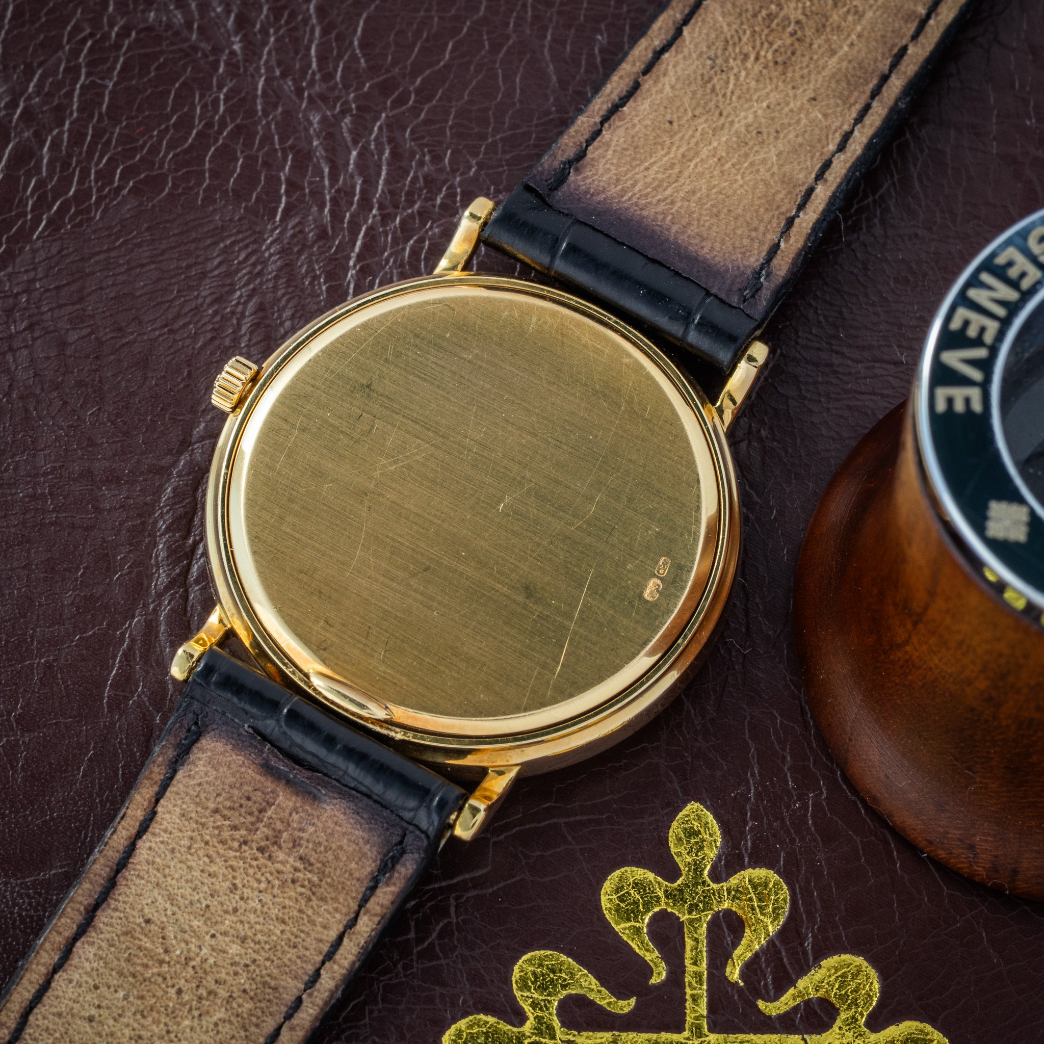 Patek - 3944J - 1986 <br>Time and Date <br>Certificate of Origin